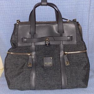 Henri Bendel top Handel bag